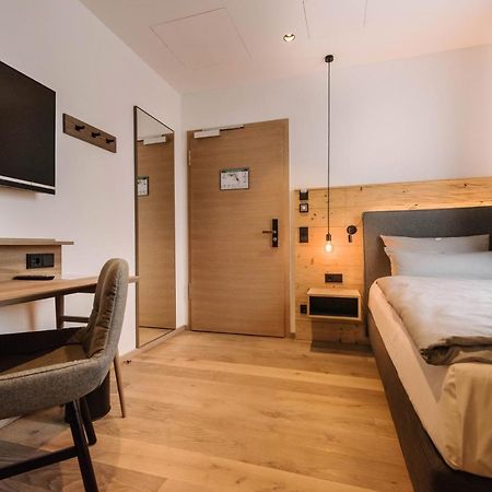 Hotel Johanns Хилполтщайн Екстериор снимка
